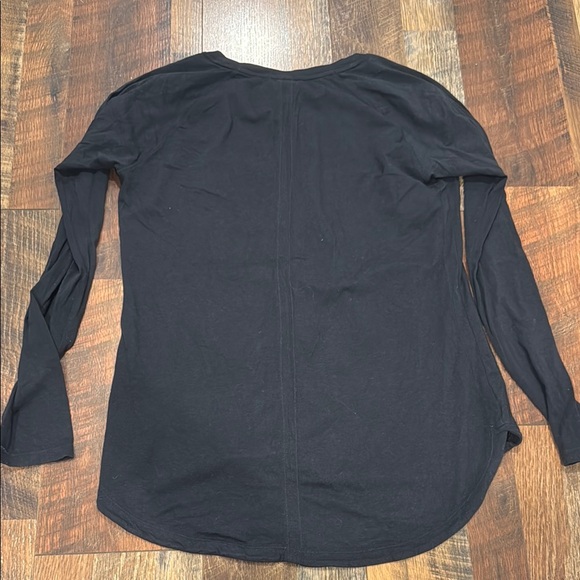 Calia by Carrie Underwood Women's Black Long Sleeve top - Picture 2 of 3